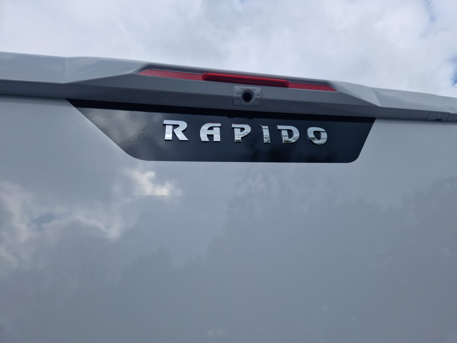 New RAPIDO 686F - Automatic